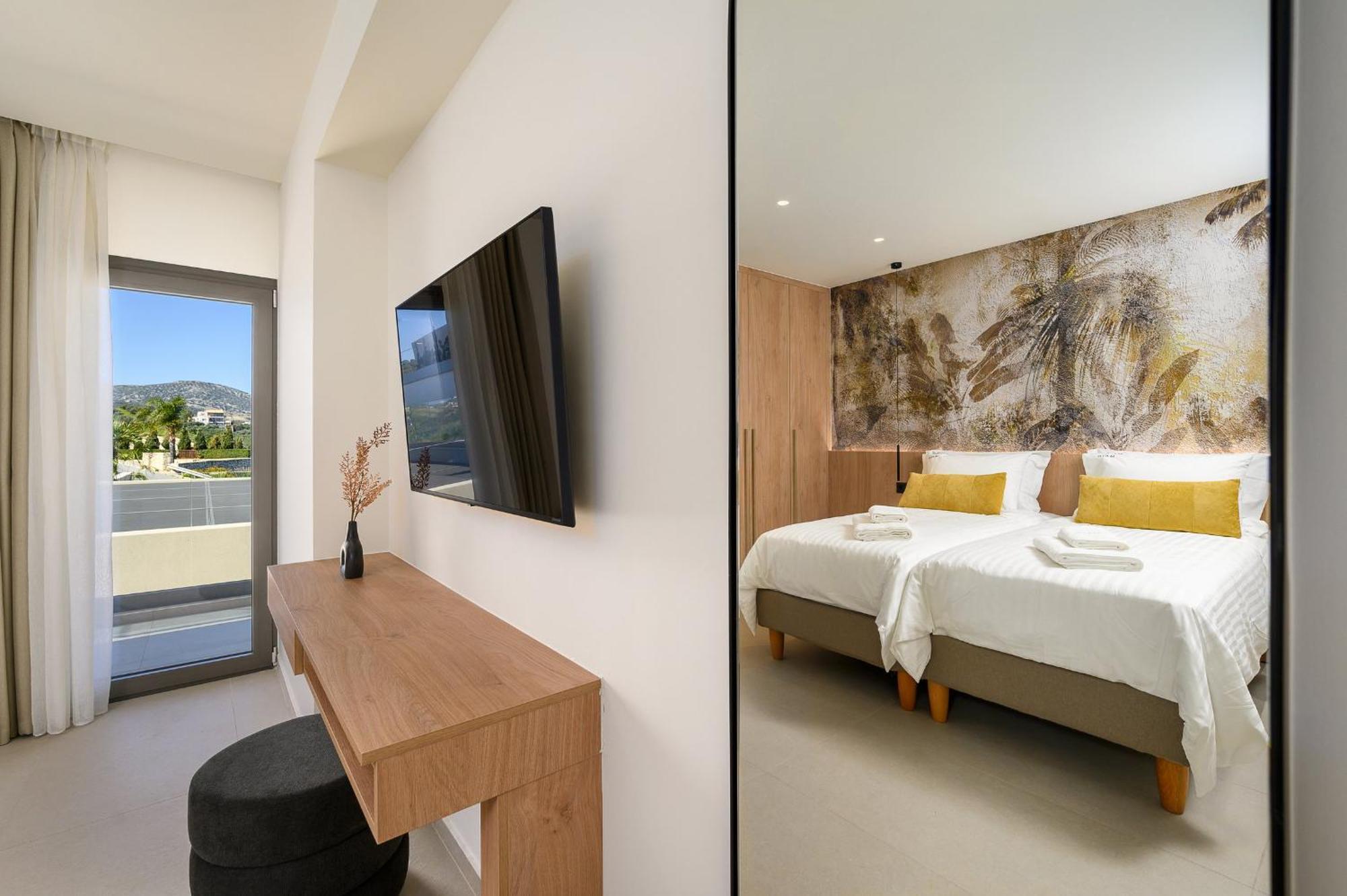 Majo Luxury Agia Pelagia (Crete)