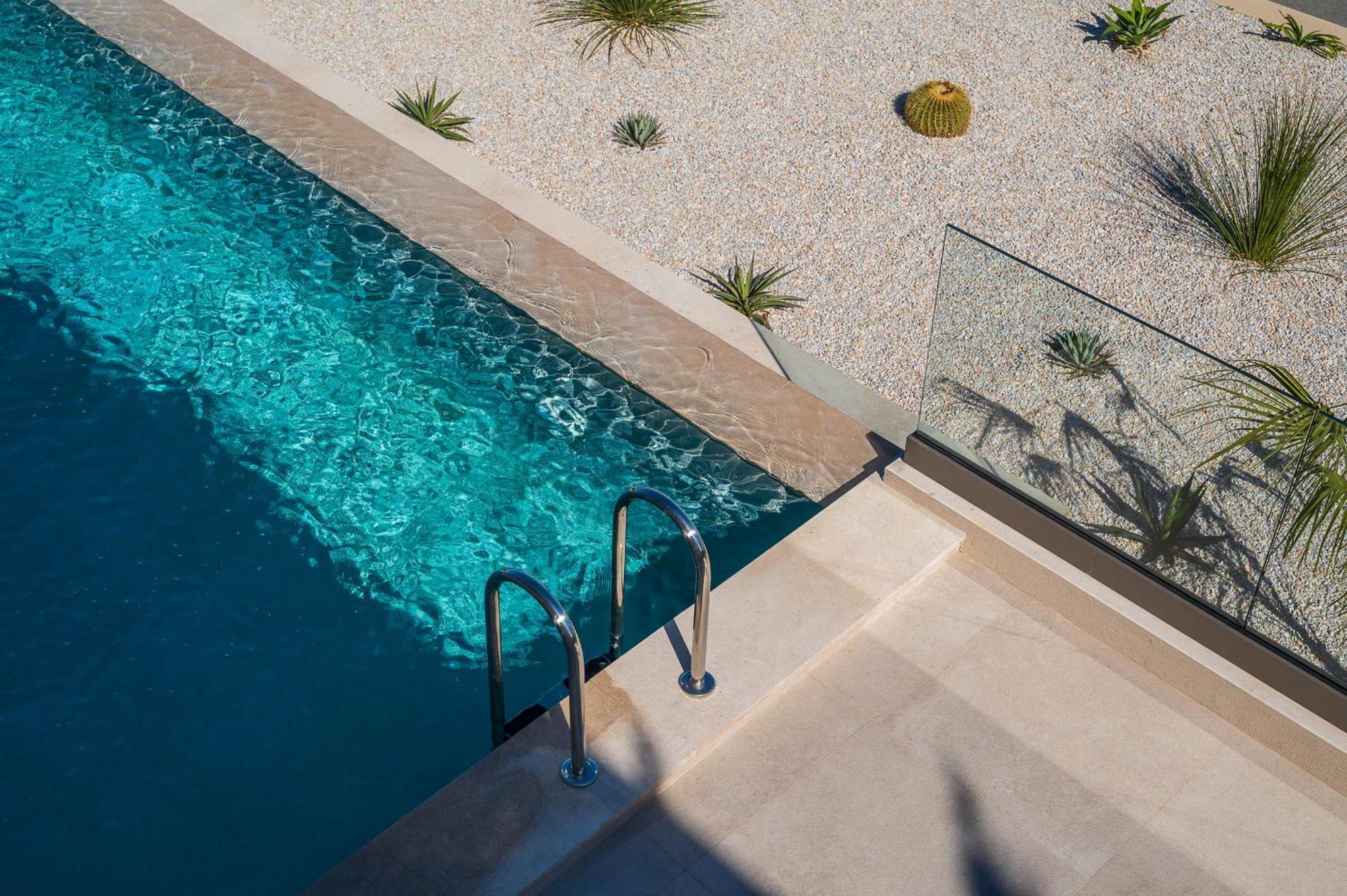 Majo Luxury Agia Pelagia (Crete)